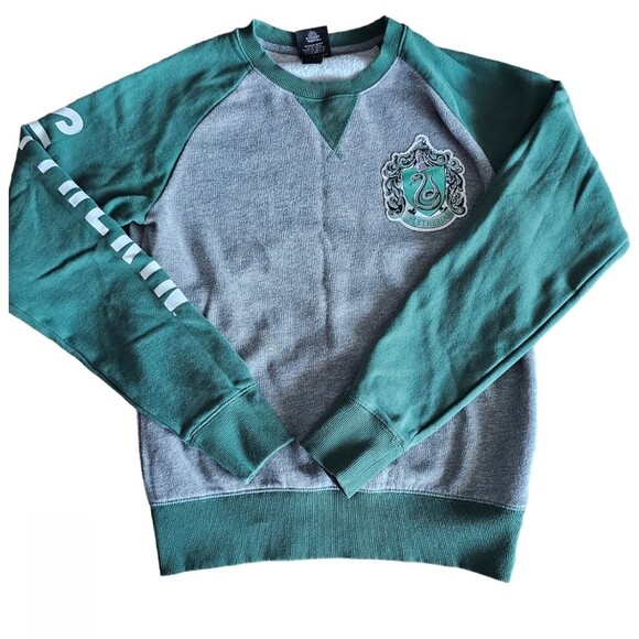 Universal Studios Wizarding World  Harry Potter Slytherin House Sweatshirt Sz S - Picture 1 of 12